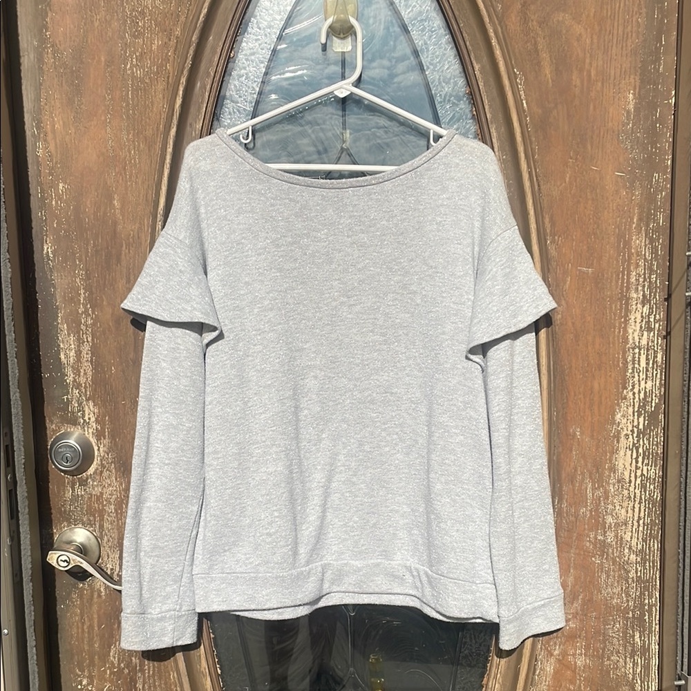 Sanctuary shimmery sweatshirt! Size xl